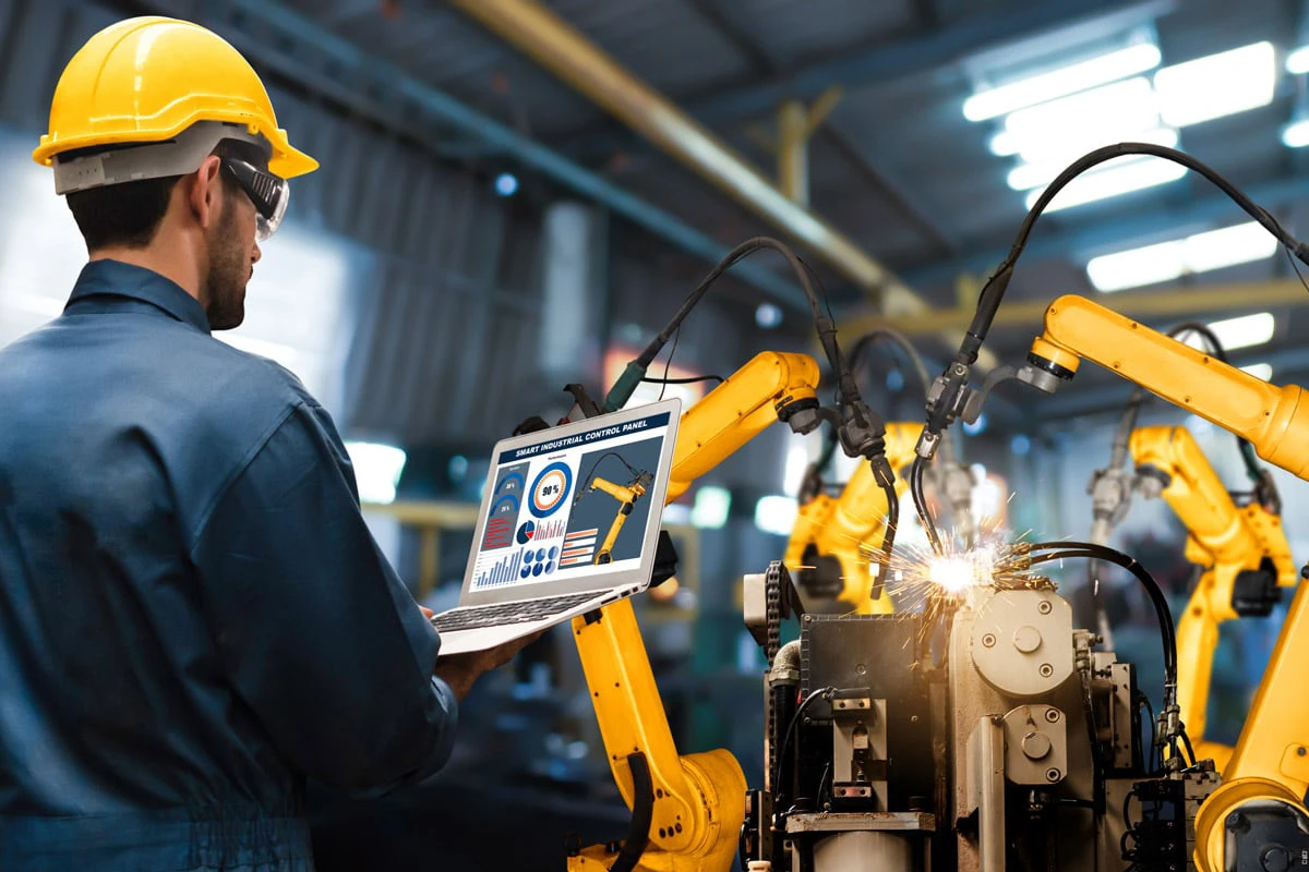 VSight AR remote assistance for machinery and equipment service